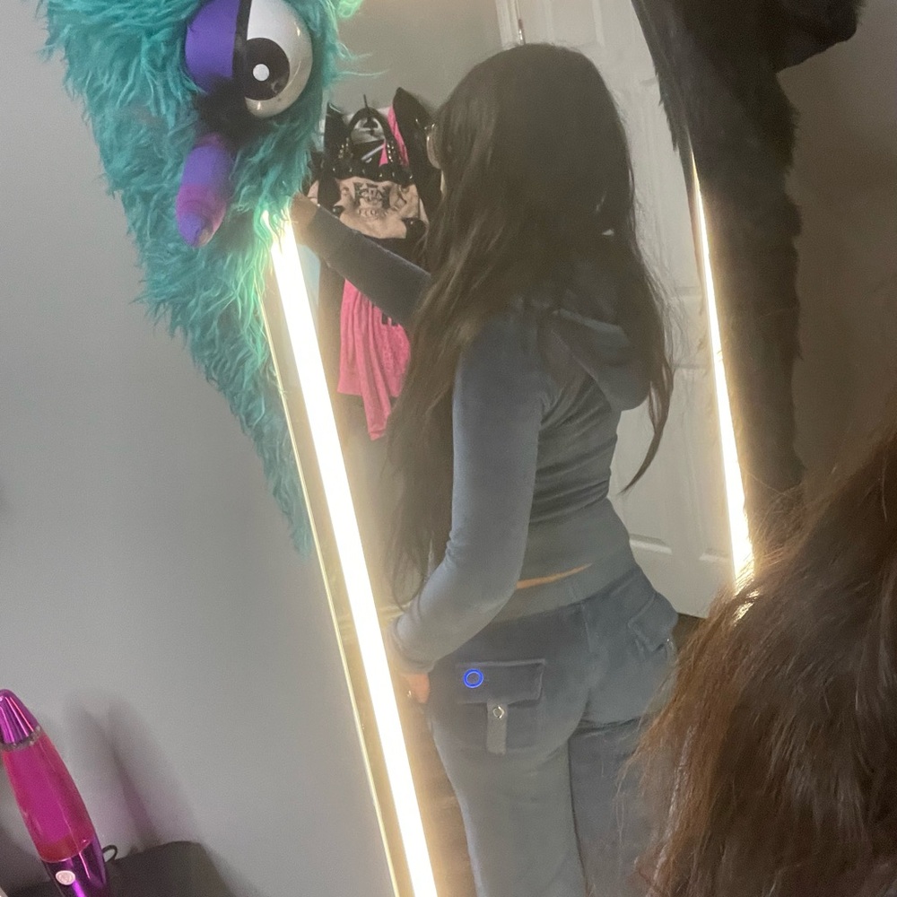 Juicy Couture Blue Velour Tracksuit - Picture 3 of 3